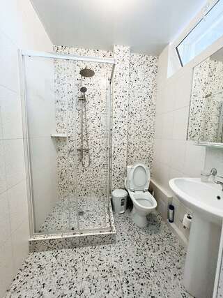 Гостиница Марко Поло Анапа Номер "Семейный Плюс"-12